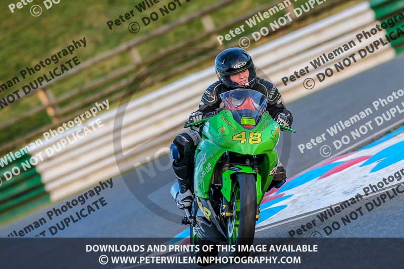 PJM Wedding Photography;enduro digital images;event digital images;eventdigitalimages;mallory park;mallory park photographs;mallory park trackday;mallory park trackday photographs;no limits trackdays;peter wileman photography;racing digital images;trackday digital images;trackday photos